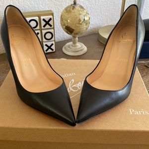 Brand New Christian Loubouton Clare 80 heels in Black Size. 6